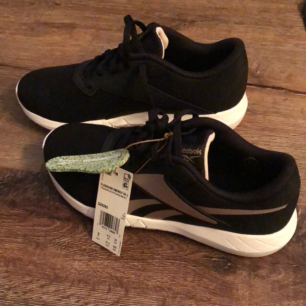 NWT Reebok Tennis Shoes